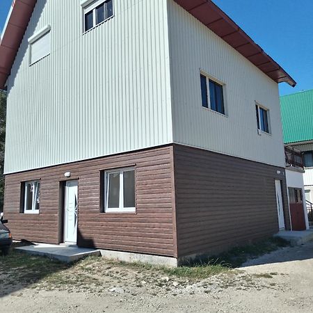 Studio Apartmani V&V Žabljak エクステリア 写真